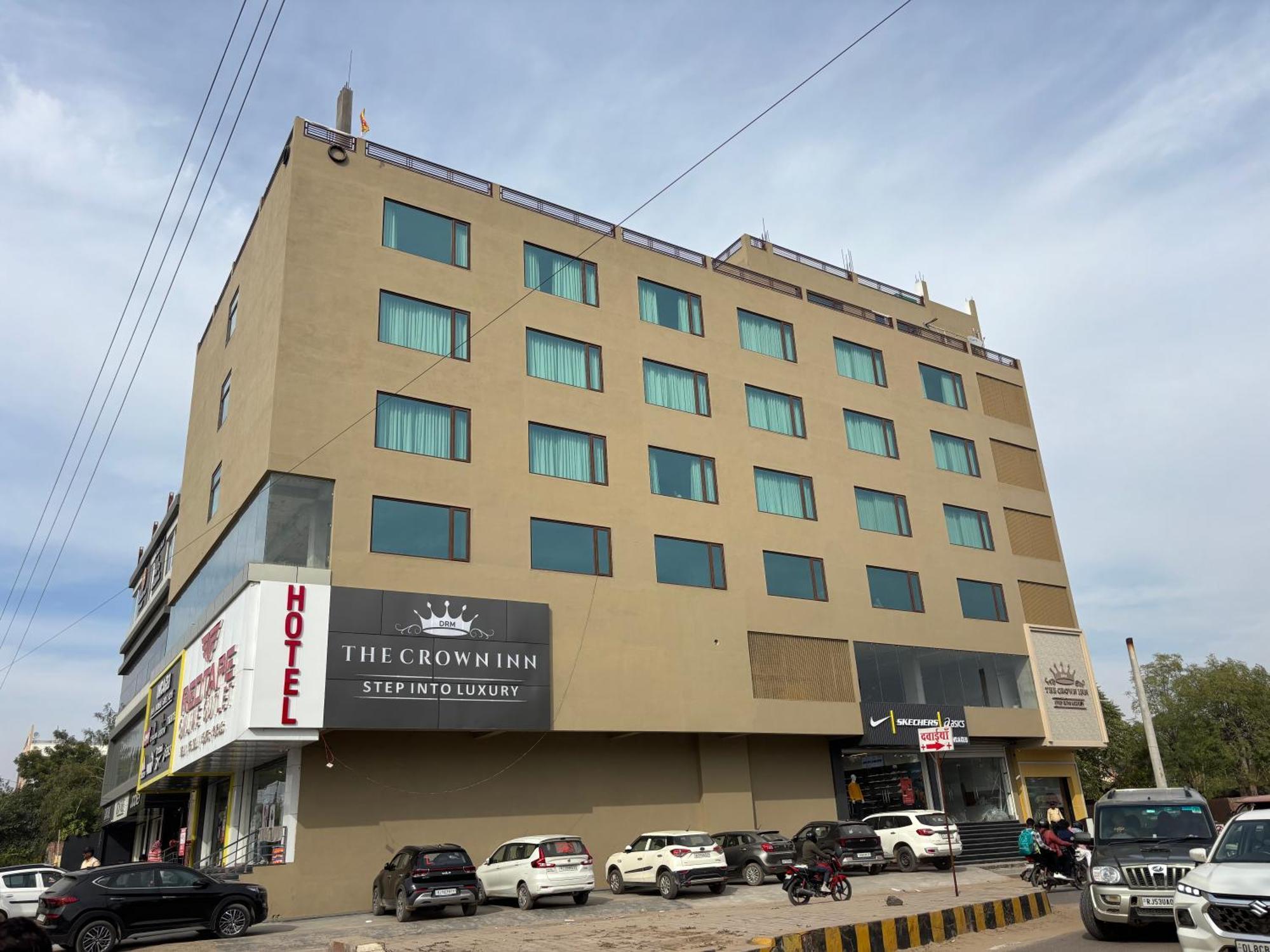 Hotel The Crown Inn Jhunjhunu Buitenkant foto